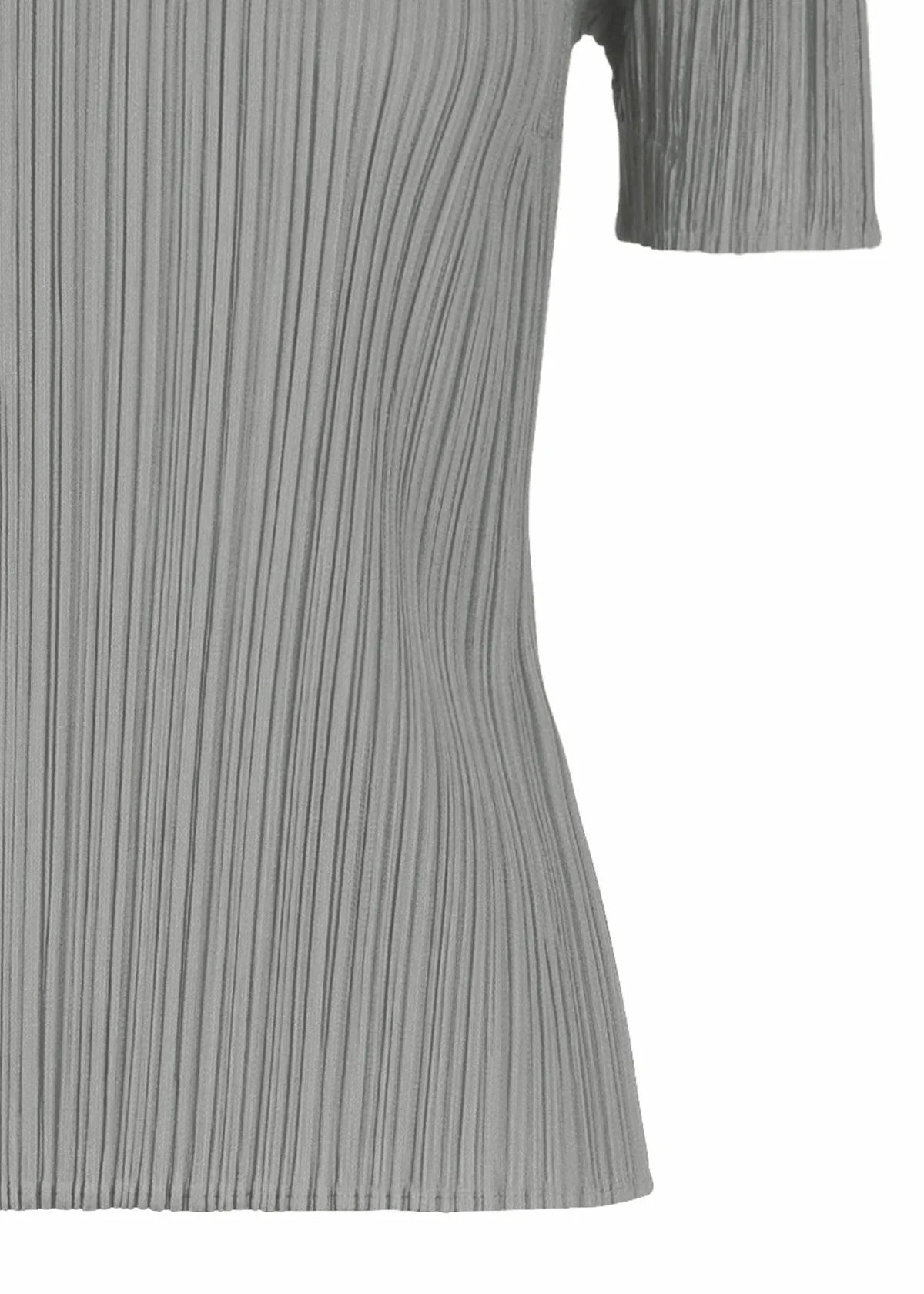 BASICS – isseymiyake.com