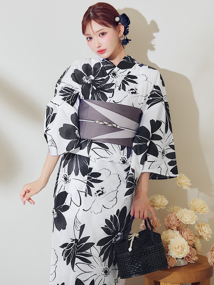即日発送】モノトーンフラワーレトロモダン浴衣【浴衣3点セット 浴衣