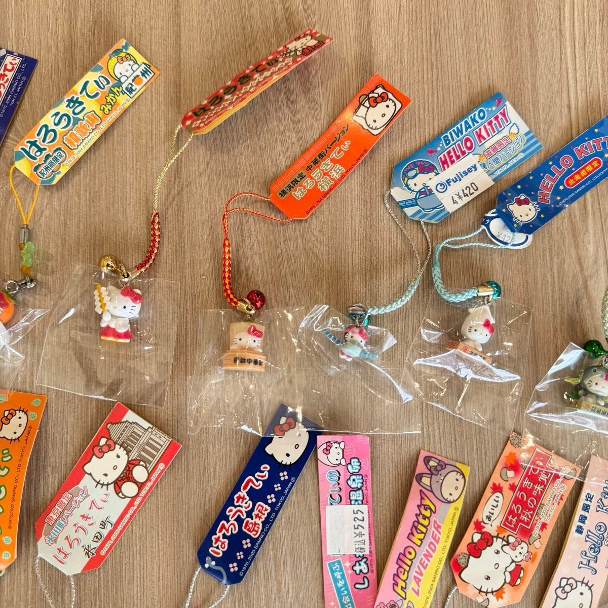 ご当地キティ ハローキティ ストラップ まとめ売り キティちゃん