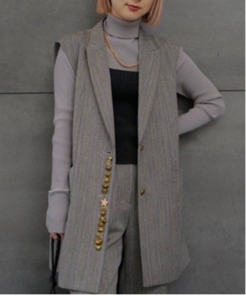 Ameri（アメリ）の「UND MANY MOTIF BUTTON VEST（ベスト）」 - WEAR