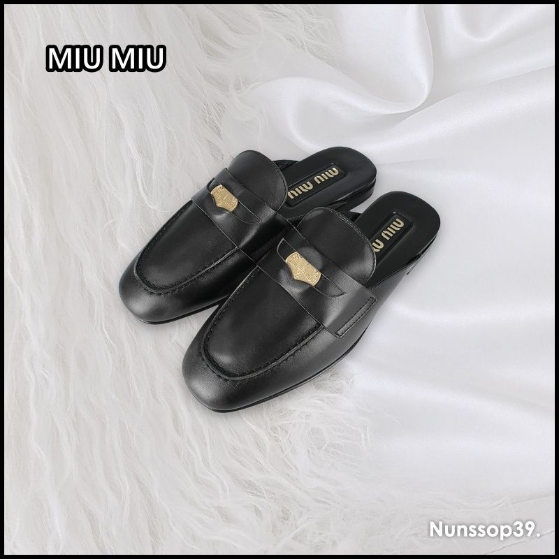 MIU MIU》 5D326E 3F33 F0002 レザー ミュール ブロッパー (MiuMiu