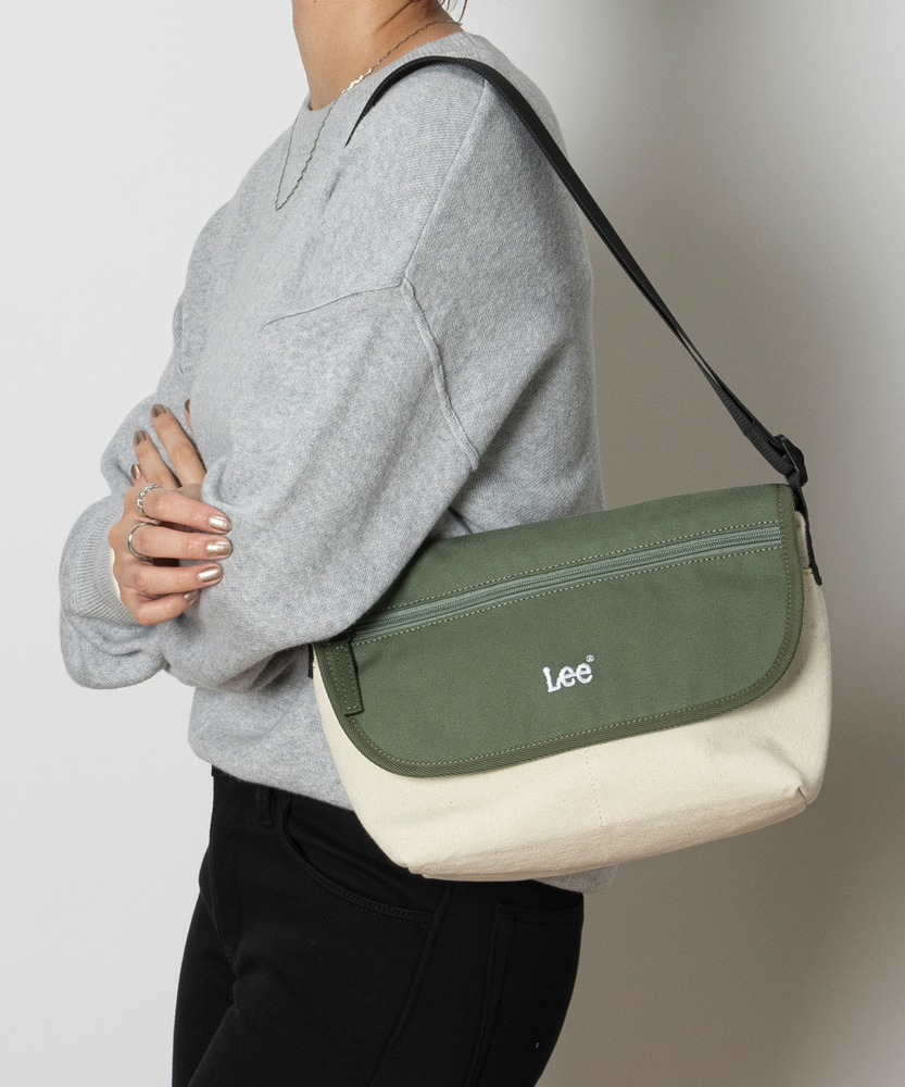 メッセンジャーバッグ(ONE SIZE カーキ): ファッション雑貨｜Right-on