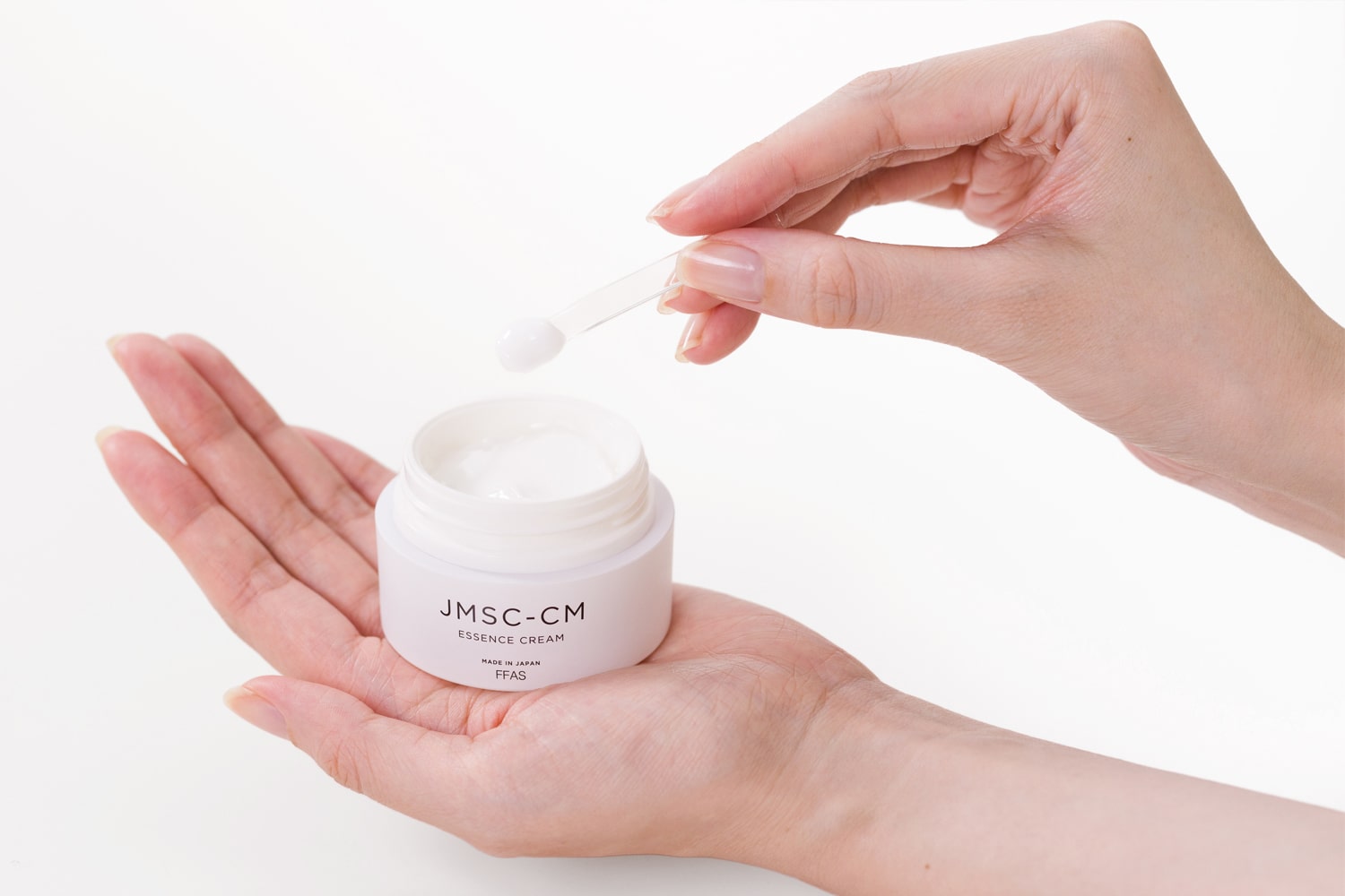 ESSENCE CREAM | FFAS