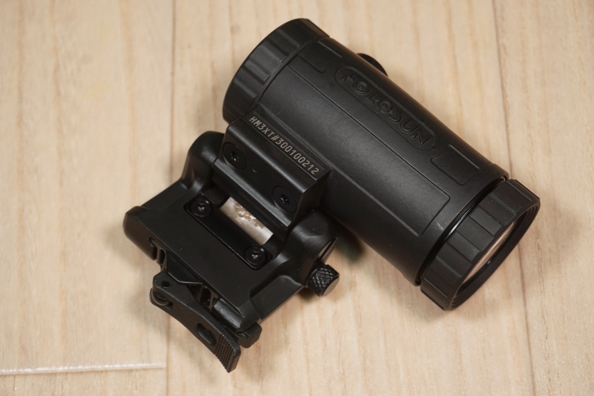 HOLOSUN製コンパクトマグニファイアHM3XT 3X Magnifierのレビュー