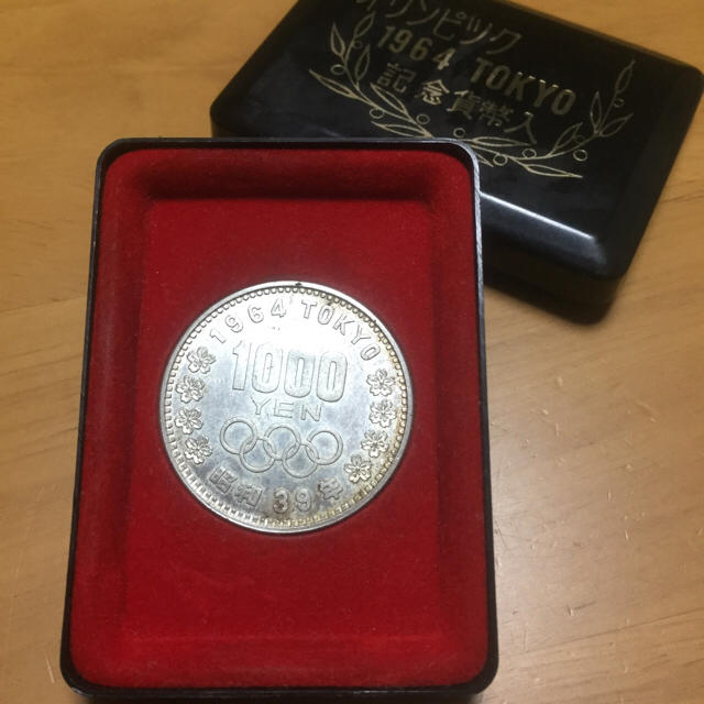 1964年 東京オリンピック記念1000円硬貨 ケース付きの通販 by Daisy