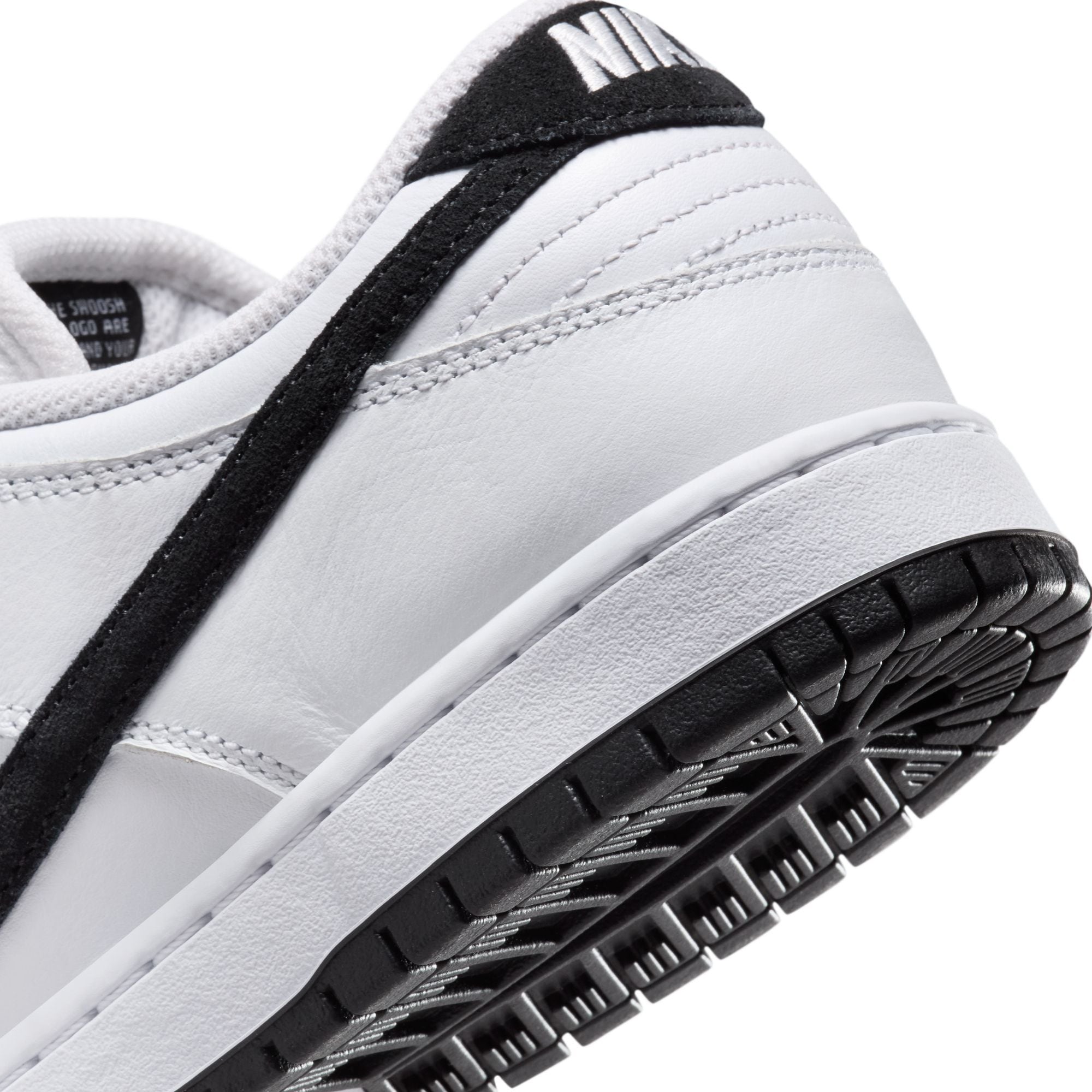 NIKE SB - DUNK LOW PRO 