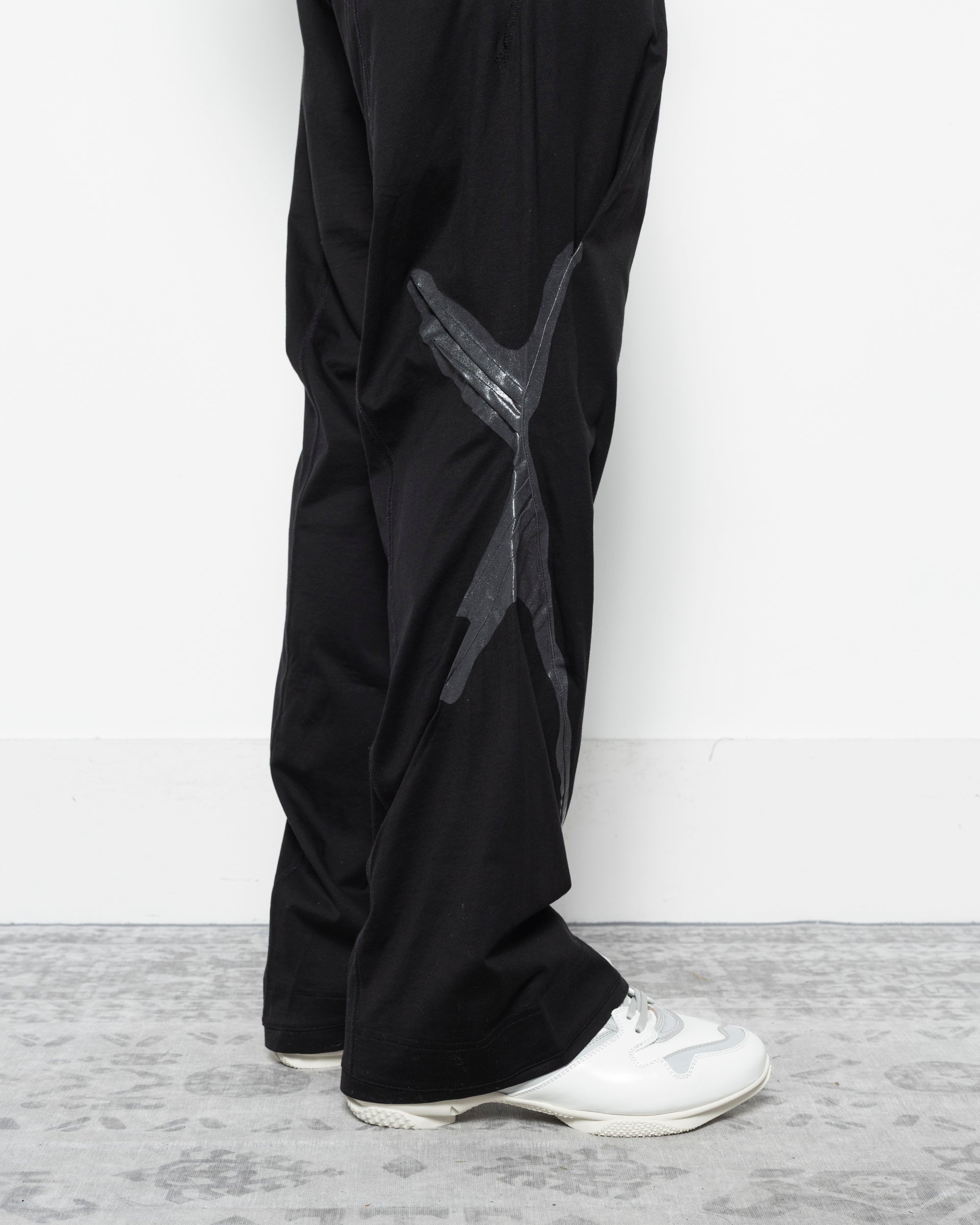 Kiko Kostadinov Alec K-Dart Jersey Trouser in Black | RODEN GRAY
