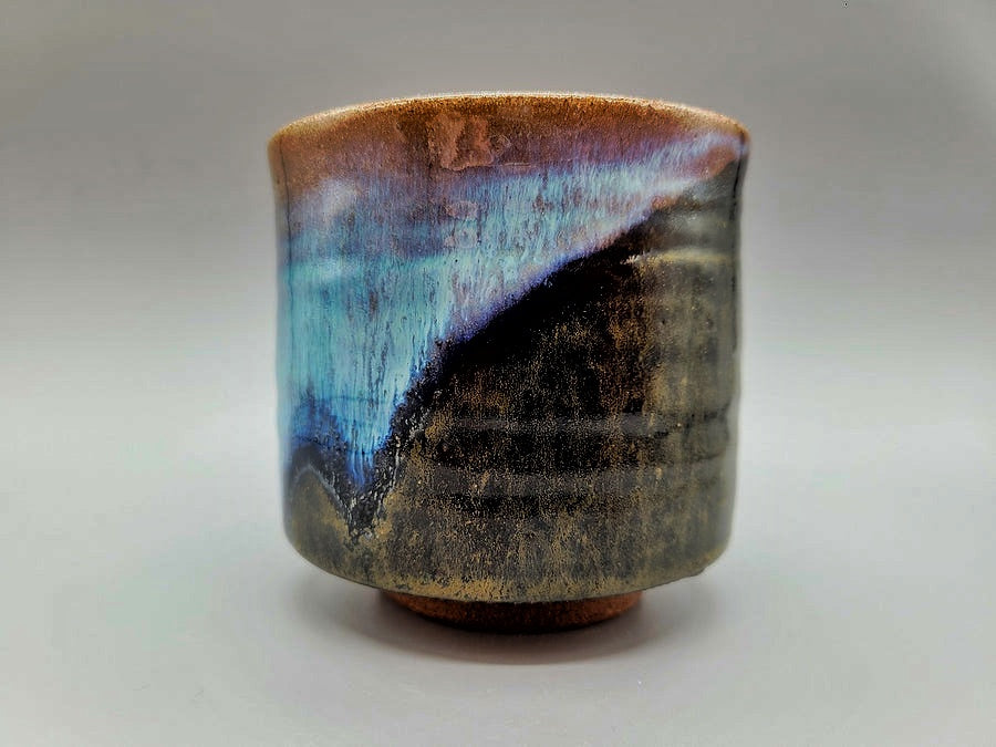 会津本郷焼 宗像利訓 翠彩掛分筒茶碗 – SEIKADO