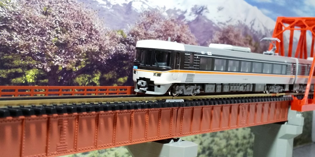 KATO 383系「ワイドビューしなの」 6両基本セット 入線‼️その➁ (品番