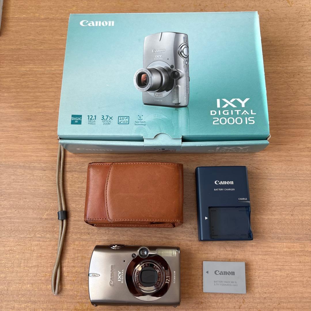 Canon IXY DIGITAL 2000 IS 【端子カバー破損】 端子カバーが閉まらない↓↓』 CANON IXY DIGITAL 910 IS のクチコミ