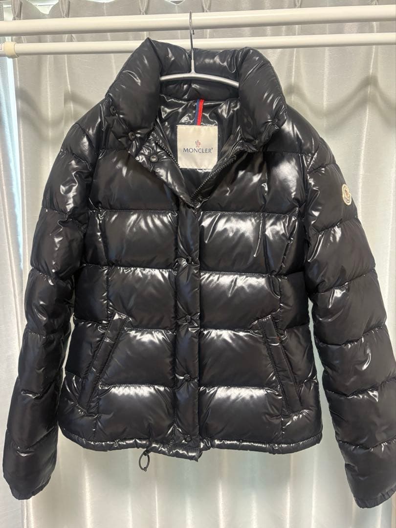 MONCLER ブラック ダウンジャケット s ※2/2-4発送不可 MONCLER (モンクレール) フード着脱 フルジップ ダウンジャケット