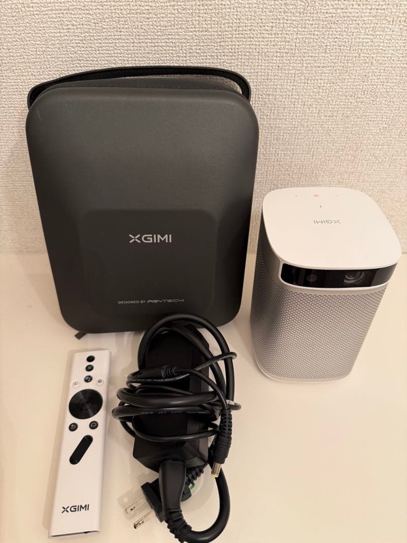 純正ケース付き　美品　XGIMI MOGO PRO プロジェクター　フルHD XGIMI MoGo 3 Pro