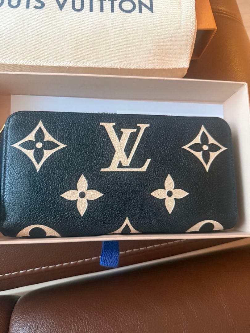 Louis Vuitton 長財布 黒/ベージュ　箱付き ルイ ヴィトン Louis Vuitton 長財布 ポルトフォイユサラ モノグラム