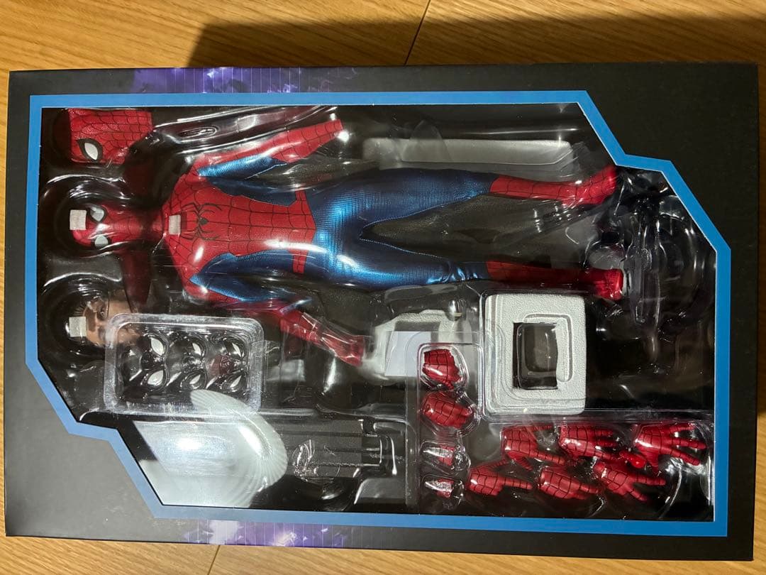 旧裏ピカチュウ スパイダーマン 新赤青スーツ デラックス版 MMS680欠損