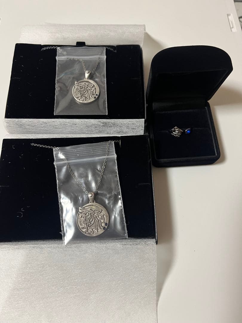 ディアラバ　シン　マリッジリング、家紋ネックレス 1053 丸に武田菱 家紋ネックレスの製作実績 - 工房史 プレゼント向け